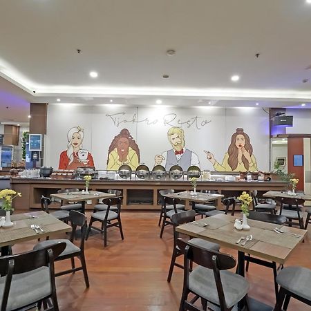 Tjokro Hotel Klaten Zewnętrze zdjęcie