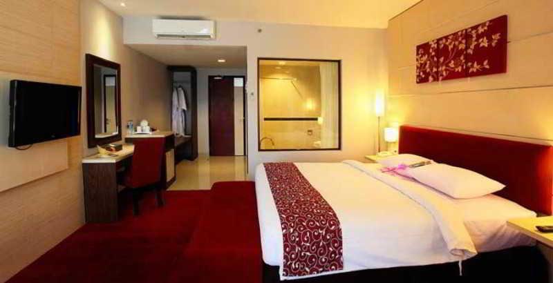 Tjokro Hotel Klaten Zewnętrze zdjęcie
