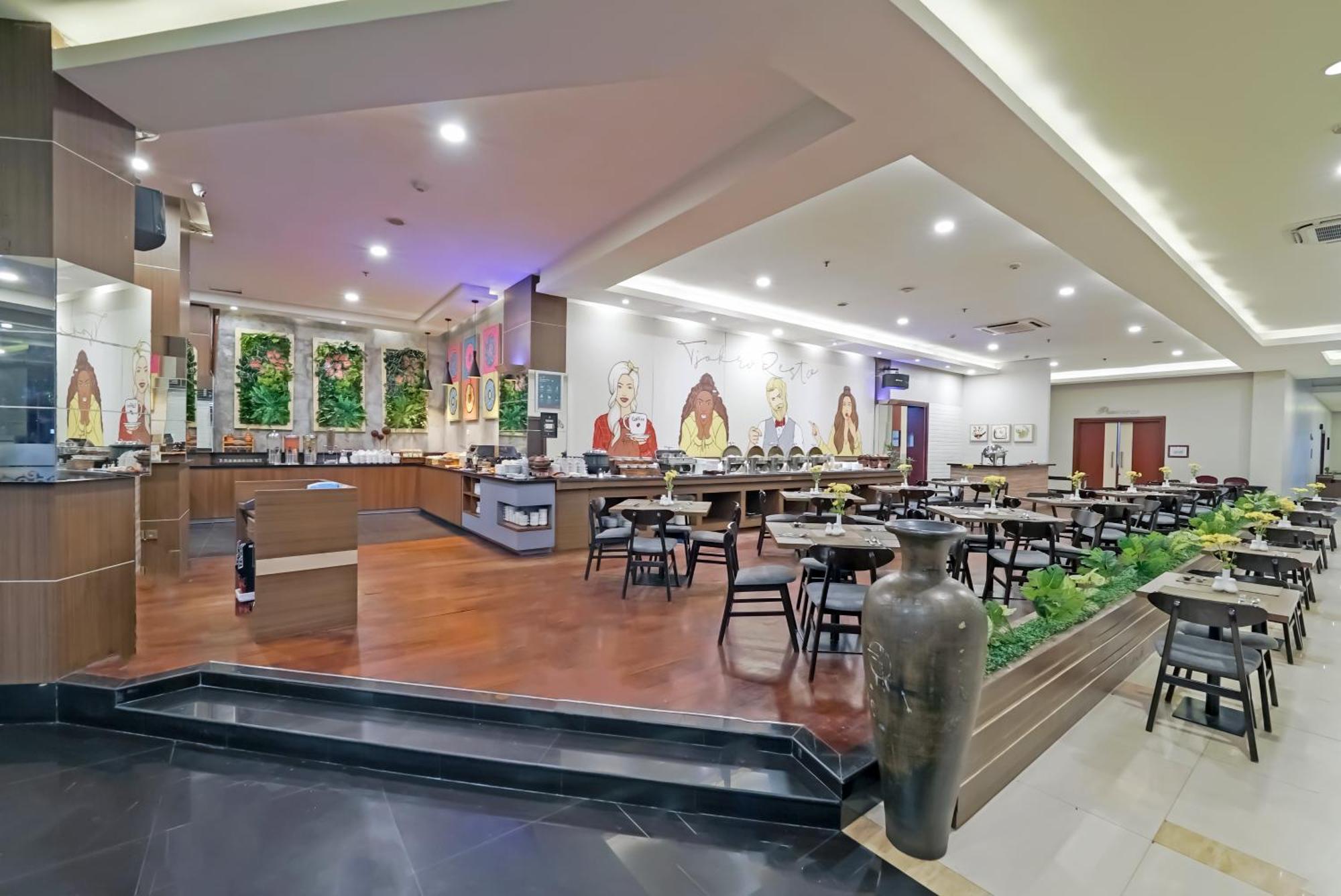 Tjokro Hotel Klaten Zewnętrze zdjęcie